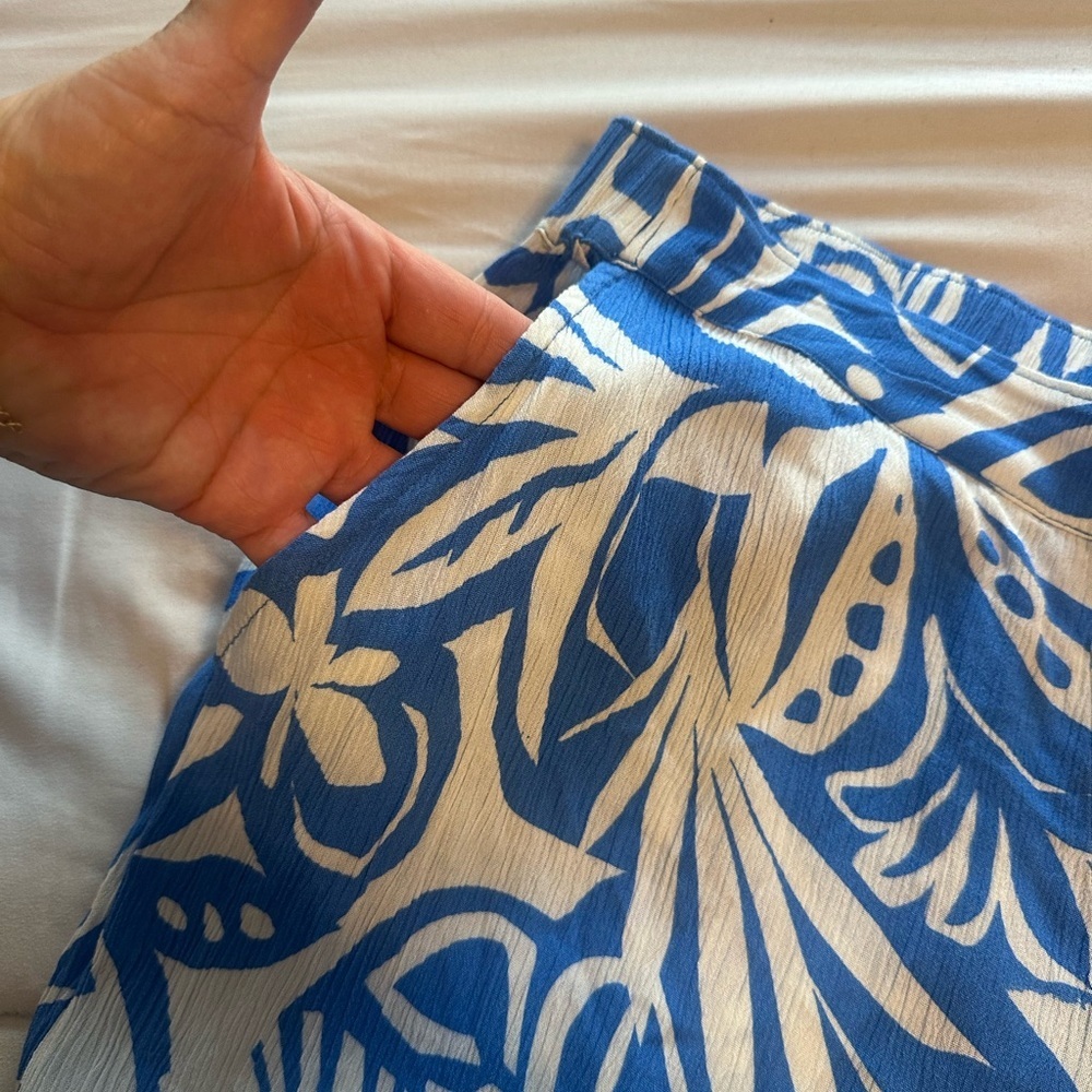 Roxy Blue and White‎ Tropical Wide Leg Pants Size M NWT - Picture 10 of 10